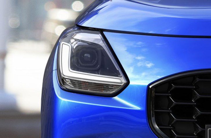 Suzuki Swift blaues Top-Modell LED Scheinwerfer